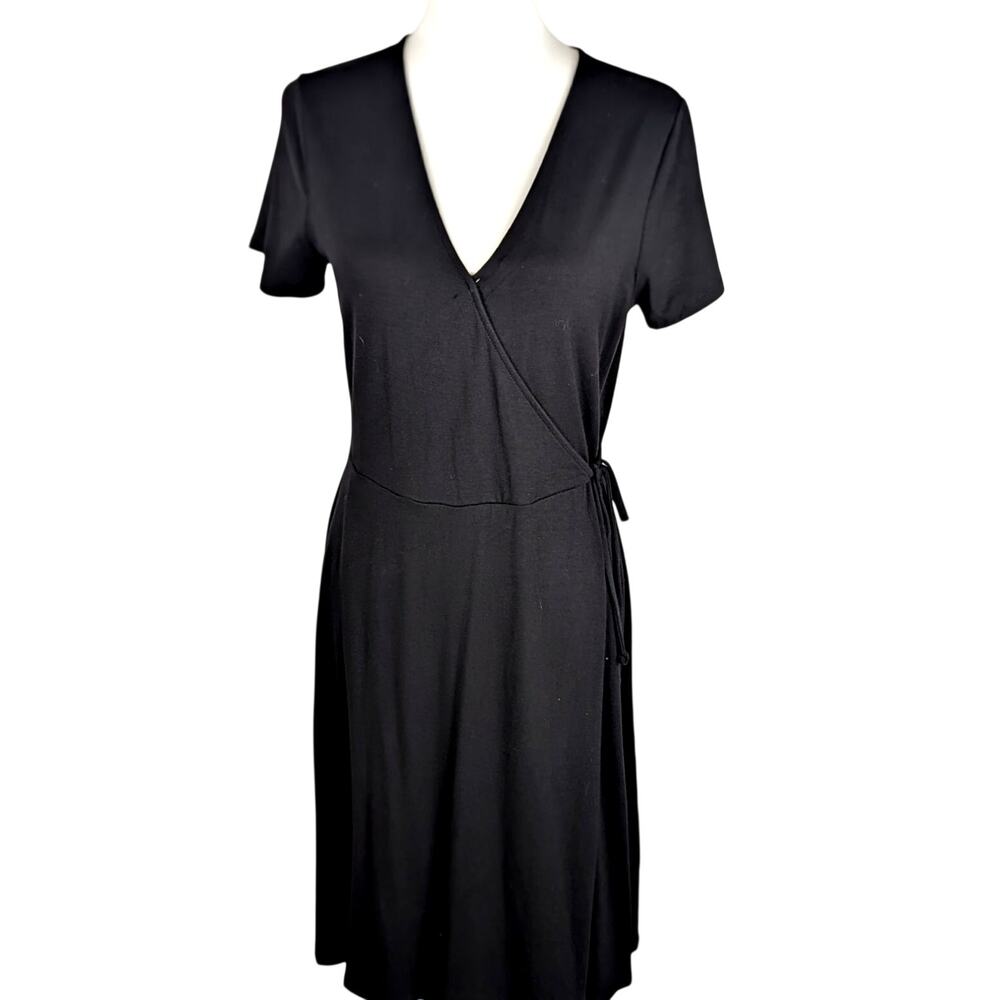 Old Navy Faux Wrap Dress Black V-Neck Short Sleeve Stretch Rayon Size Medium EUC